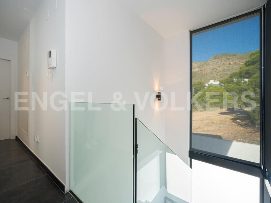Villa In פינסטראט מראה חיצוני תמונה
